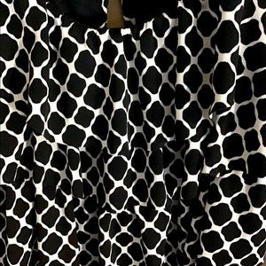 Black and white dress size 5/6